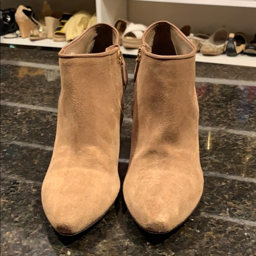 Auth Gucci Womens Suede Almond Toe Booties Tan 8.5